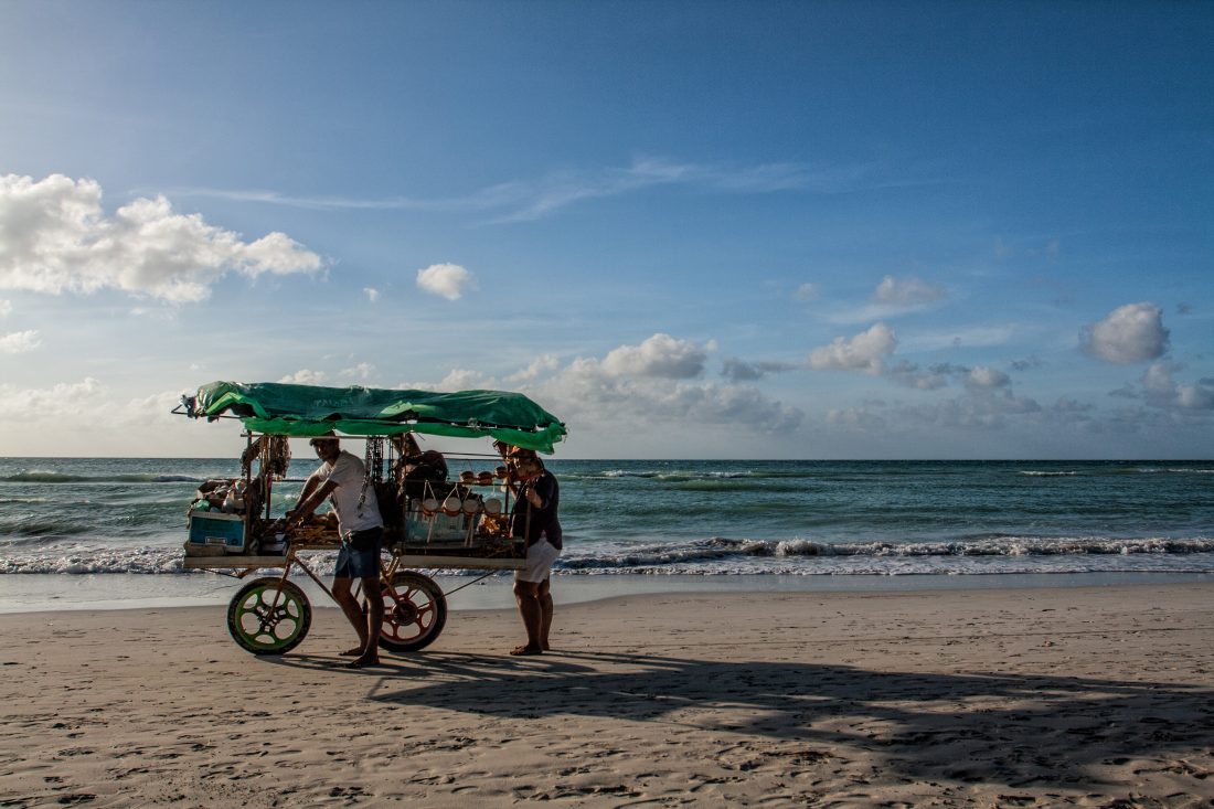 Free stock image of Beach Vendors, Cuba