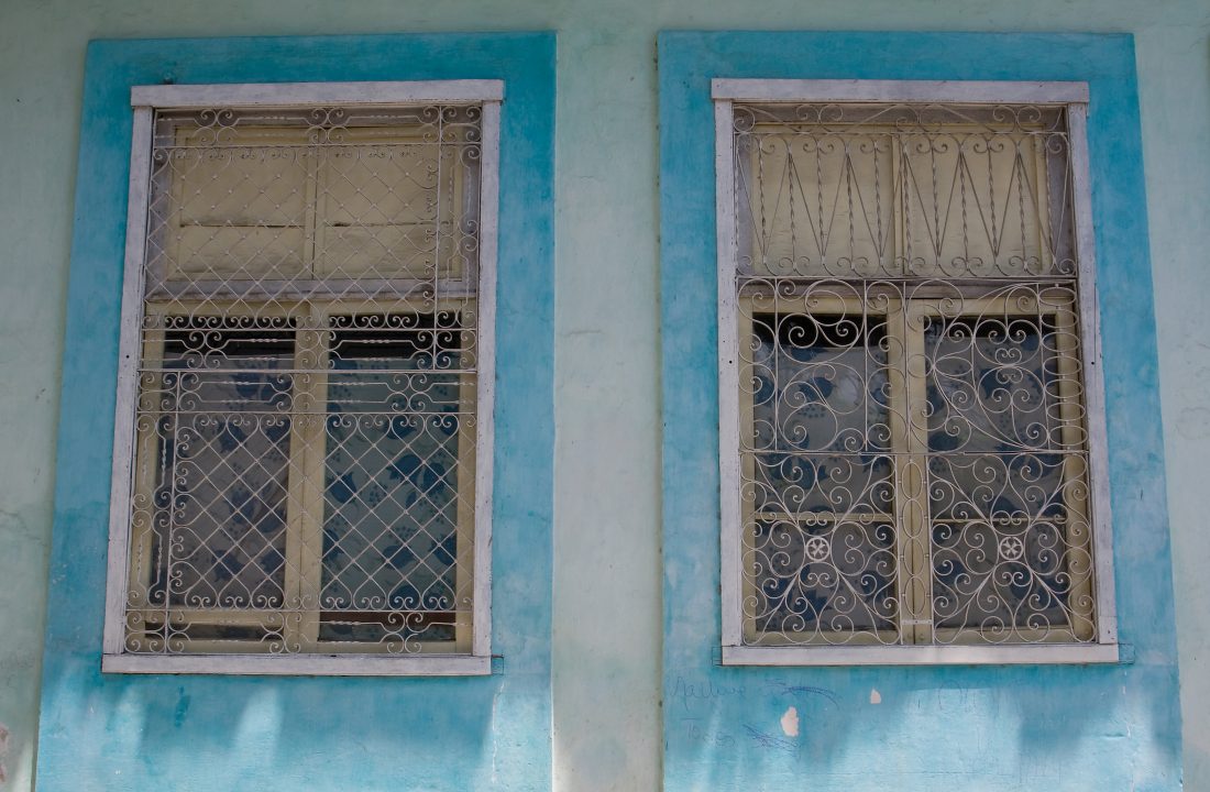 Blue Windows, Havana - free blue photos
