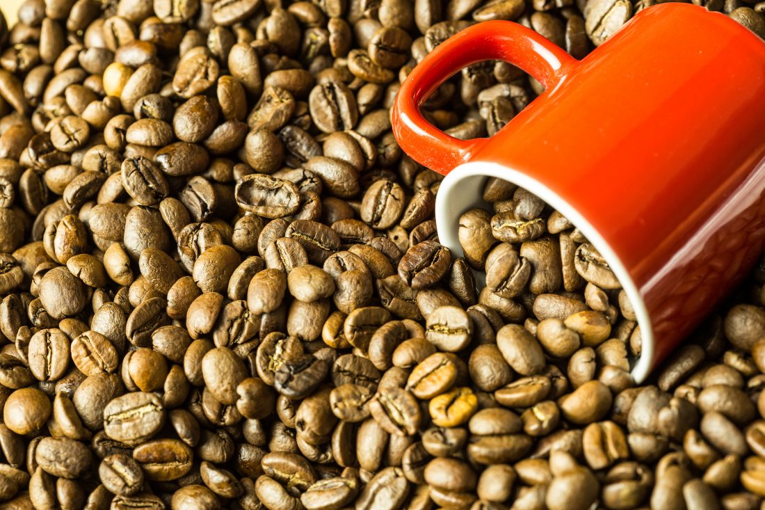 Free stock image of Coffee Beans & Cup