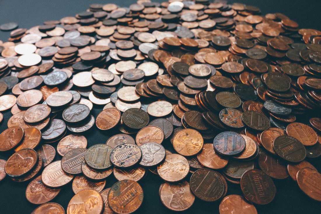 Free stock image of Coins on Table