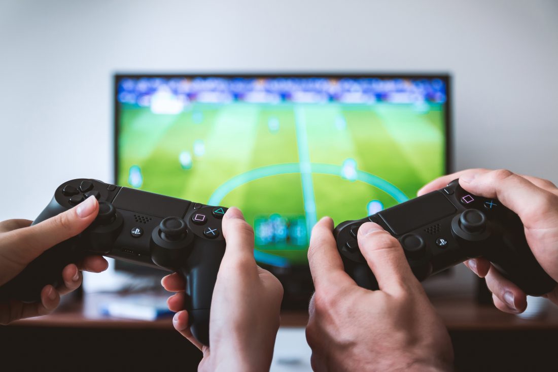 Free stock image of Gaming Friends