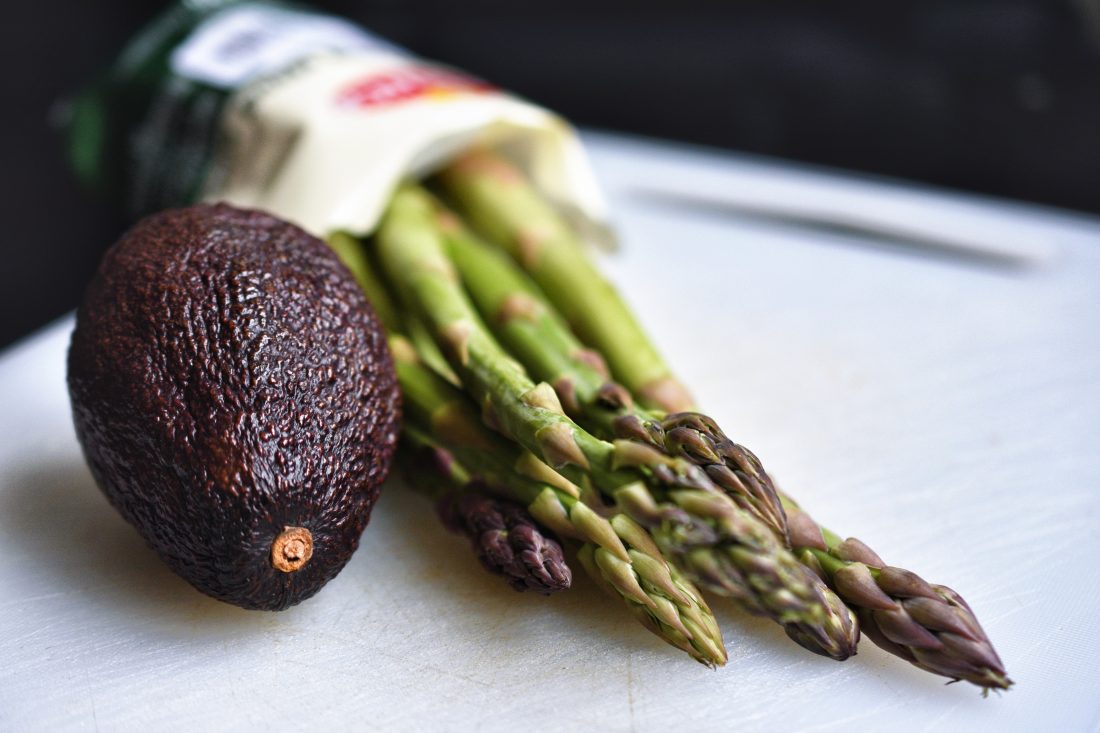 Free stock image of Asparagus & Avocado