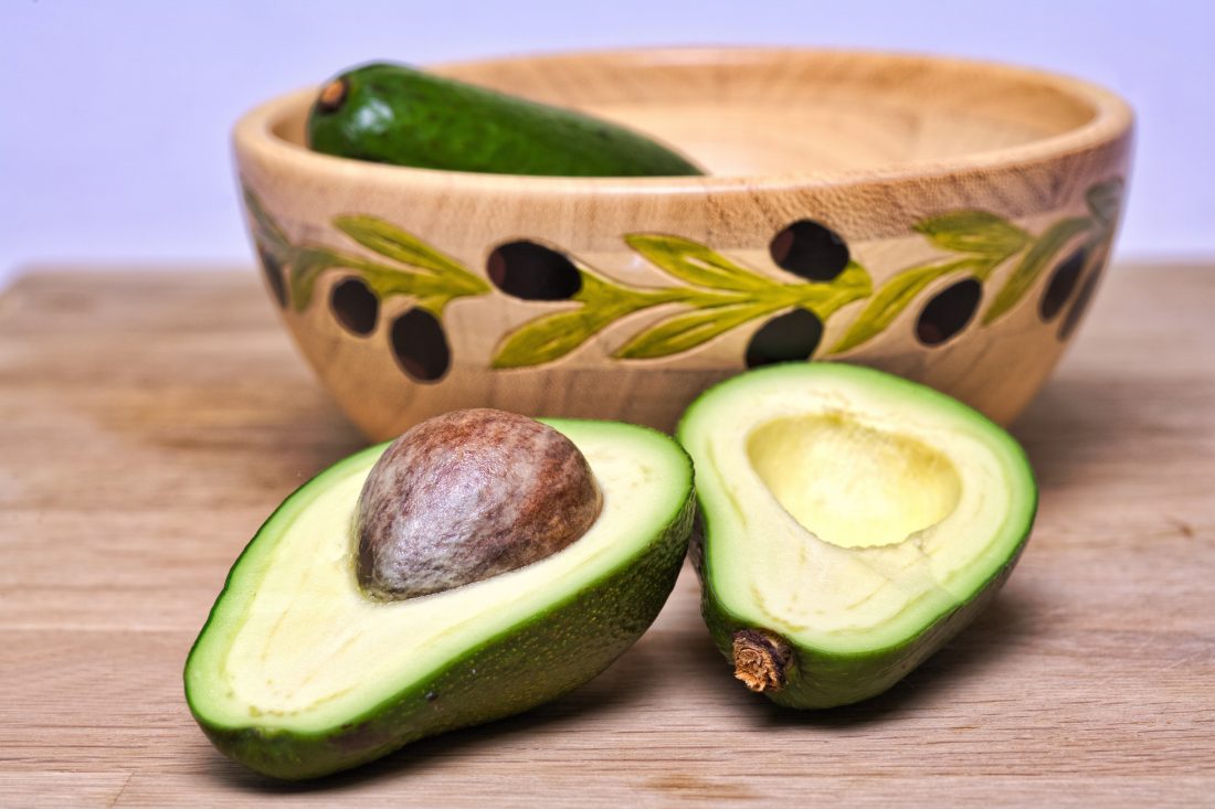 Free stock image of Avocado & Bowl