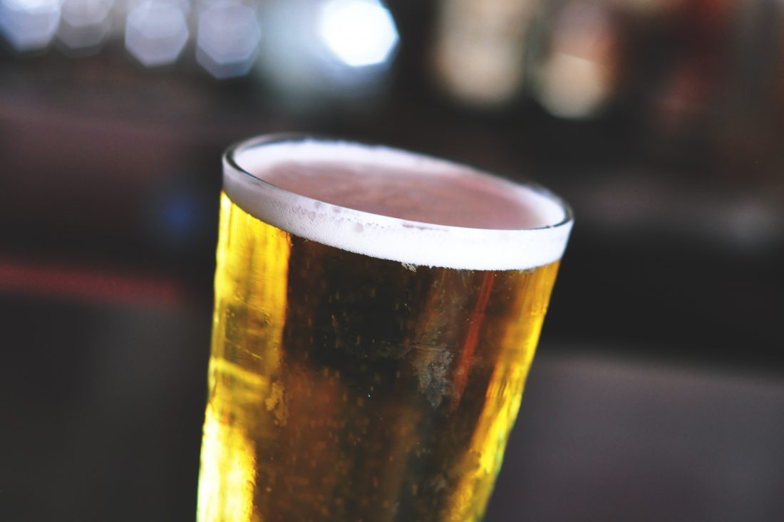 Free stock image of Cold Beer in Pint Glass