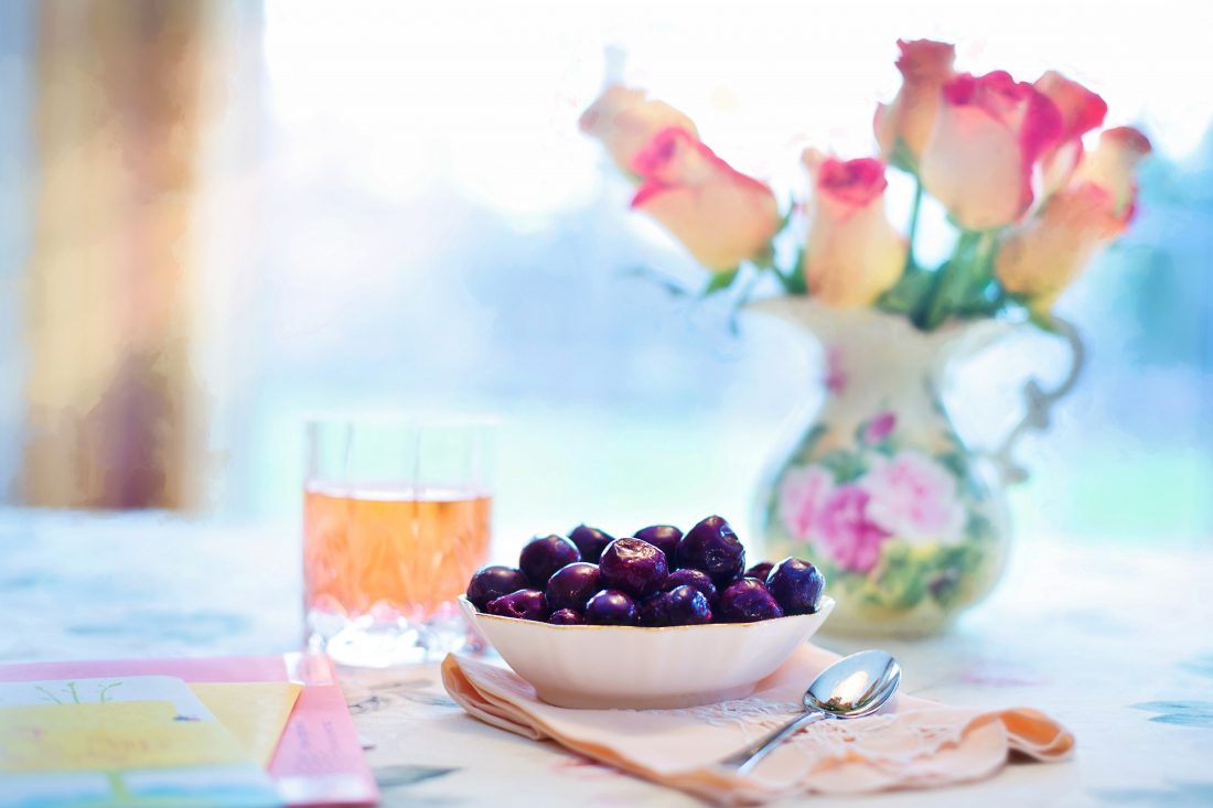 Free stock image of Cherries & Flowers