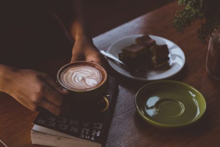 Coffee & Cake in Cafe