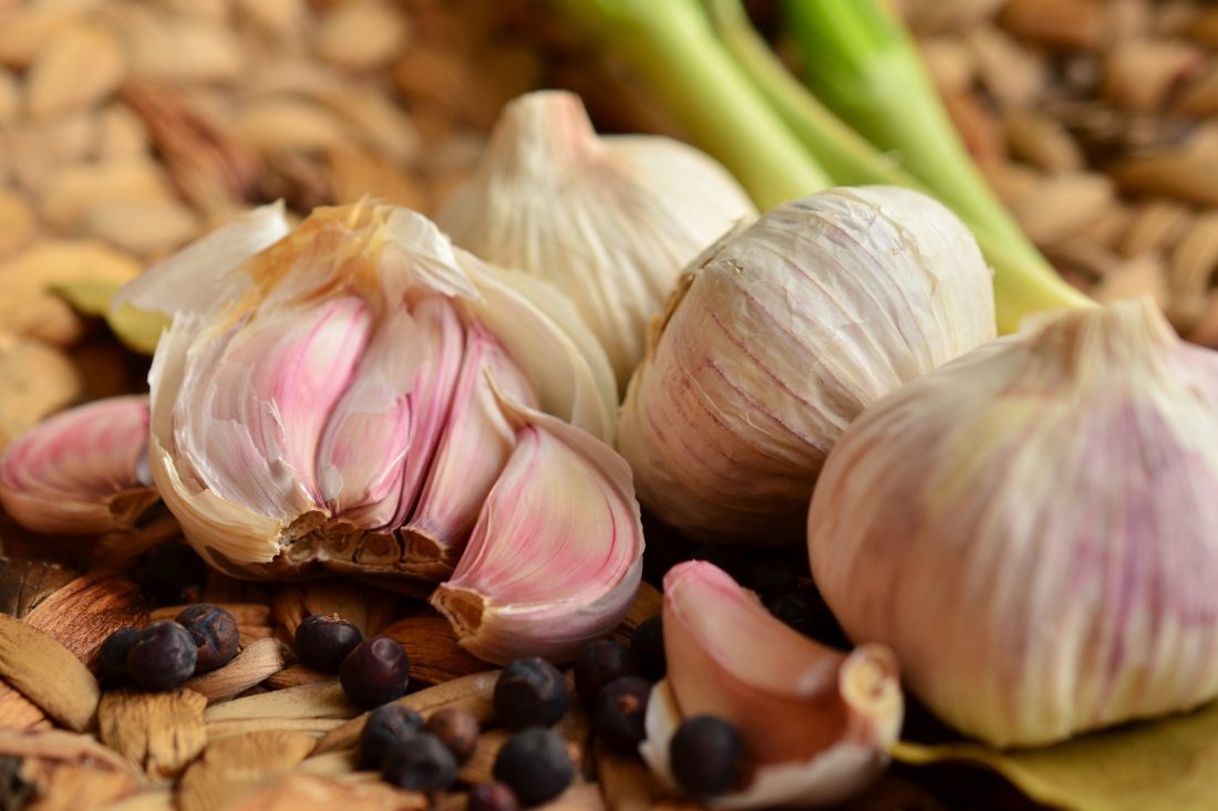 Free stock image of Garlic Herbs