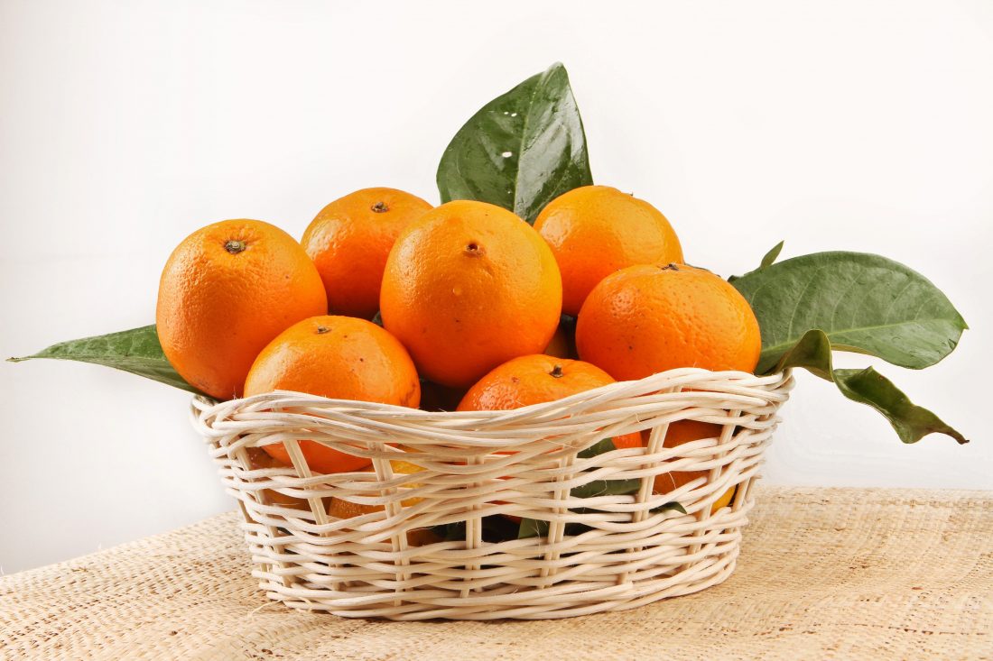 Free stock image of Oranges in Basket