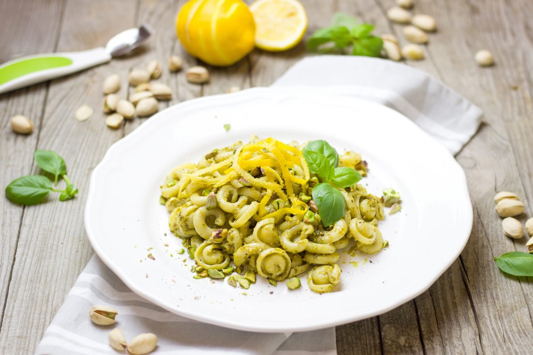 Free stock image of Pasta & Lemon
