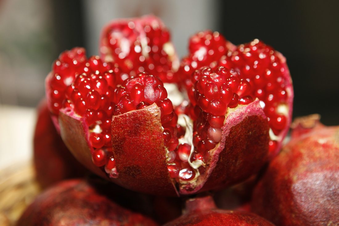 Free stock image of Pomegranate Open