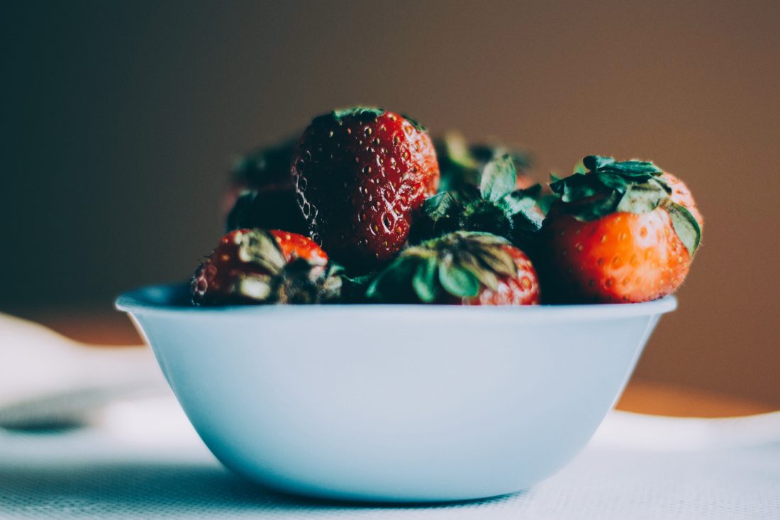 Free stock image of Strawberries in White Bowl