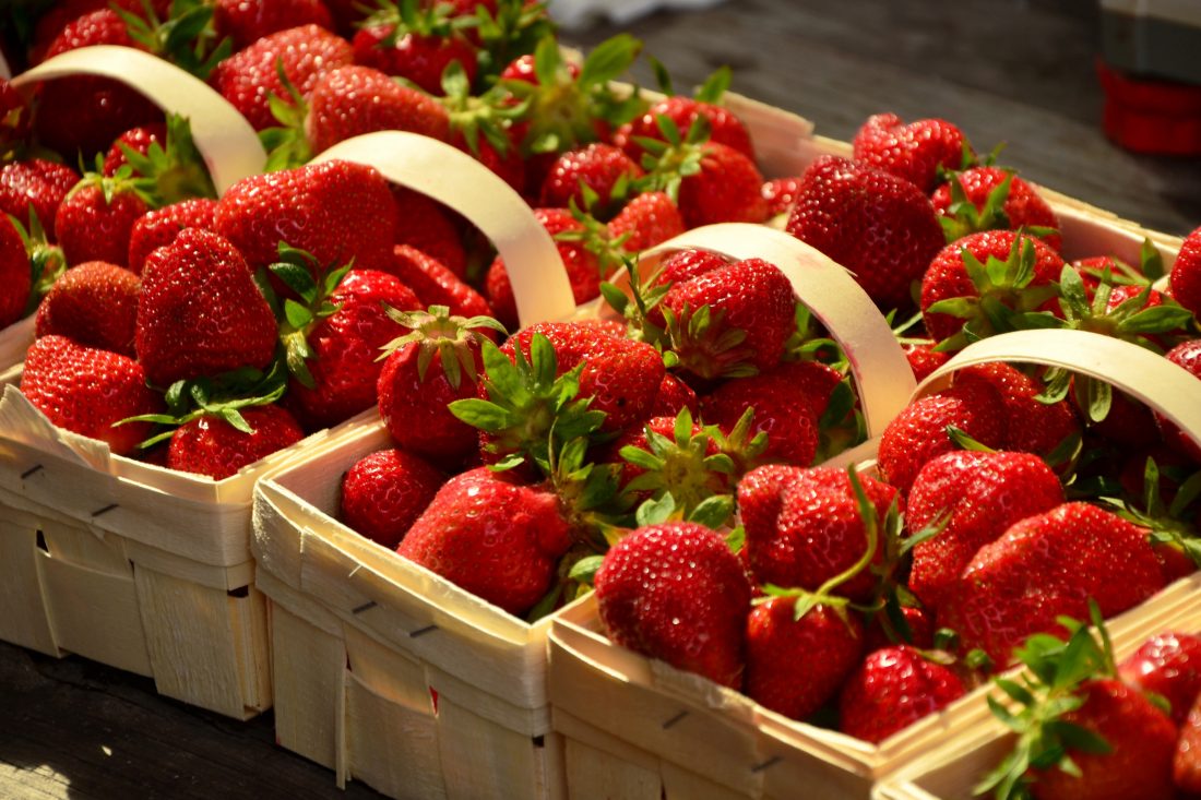 Free stock image of Strawberry Boxes