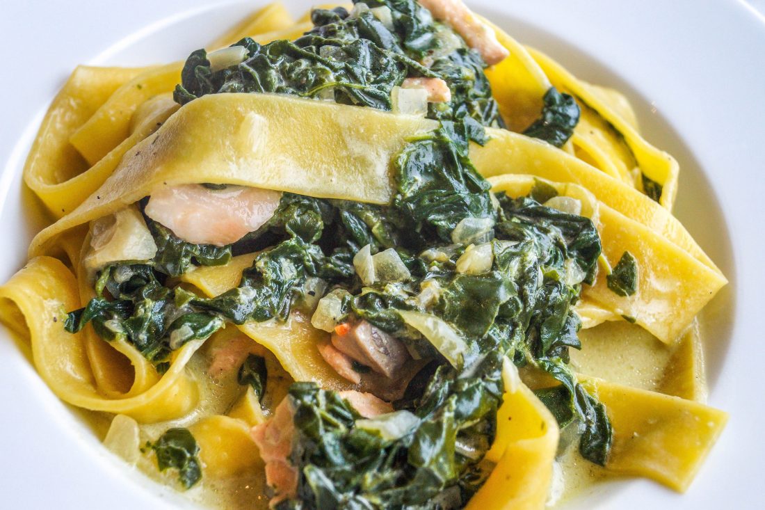 Free stock image of Tagliatelle Pasta with Spinach