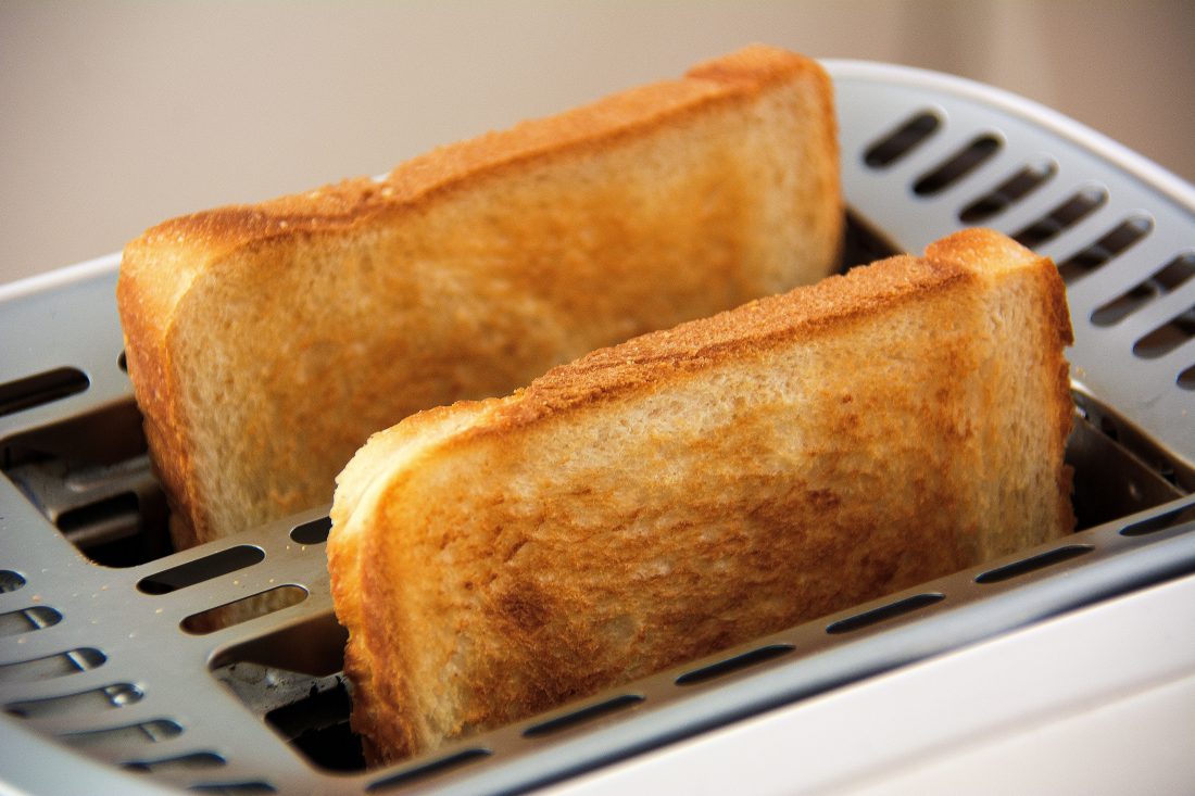 Free stock image of Toast in Toaster