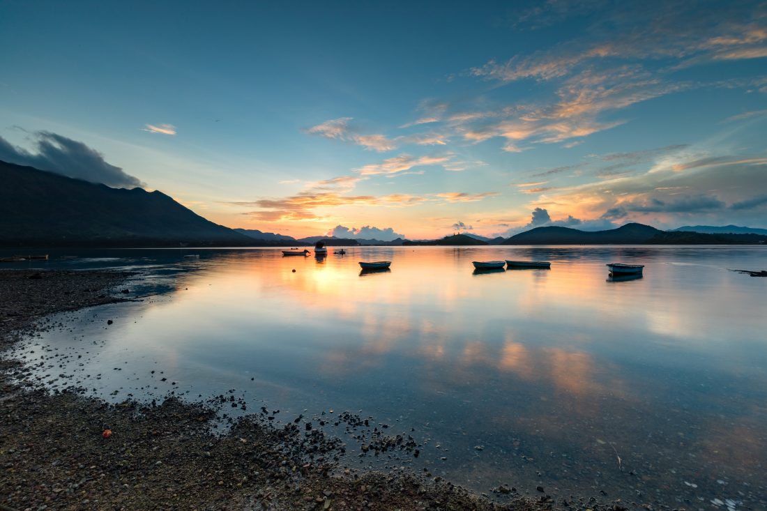 Free stock image of Lake Landscape Sunrise