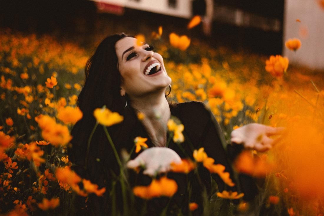 Free stock image of Laughing Woman