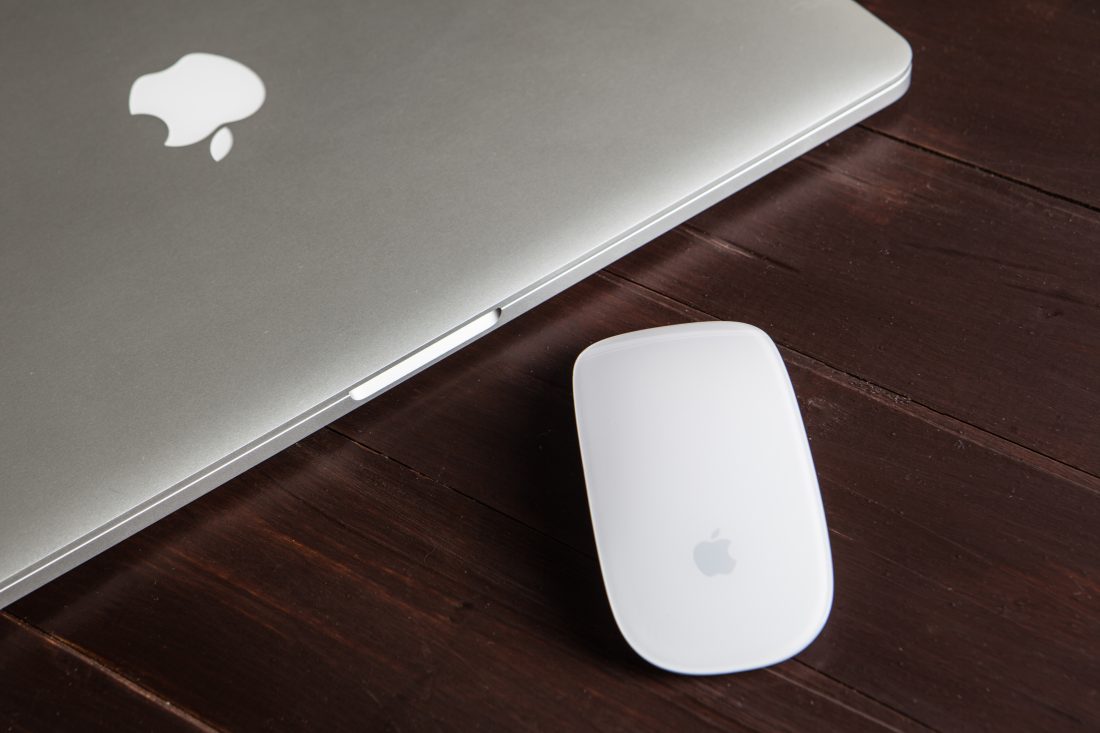 Free stock image of Macbook & Mouse