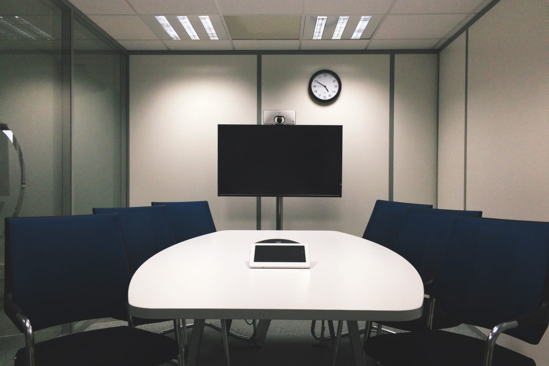 Free stock image of Office Meeting Room