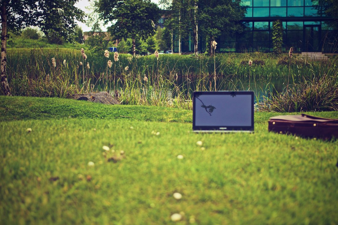 Free stock image of Laptop Grass Green
