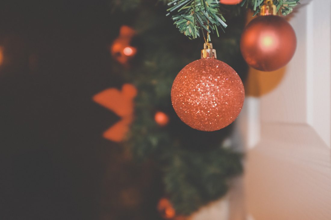 Free stock image of Red Christmas Bauble