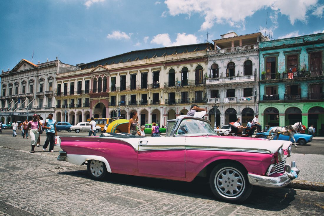 Free stock image of Pink Cadillac, Cuba