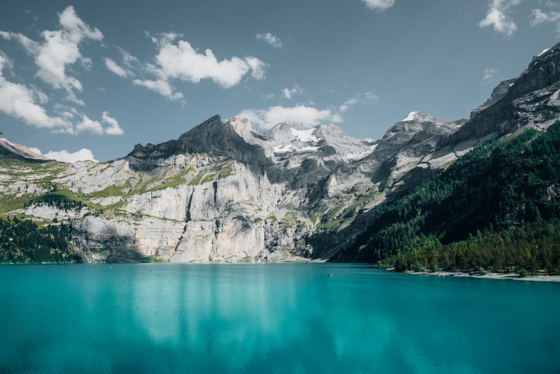 Free stock image of Clear Blue Lake & Mountains