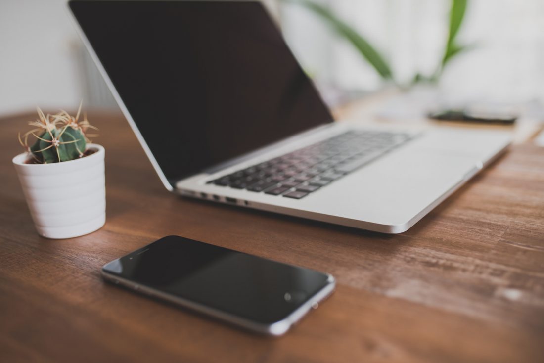 Free stock image of Computer, iPhone & Plant