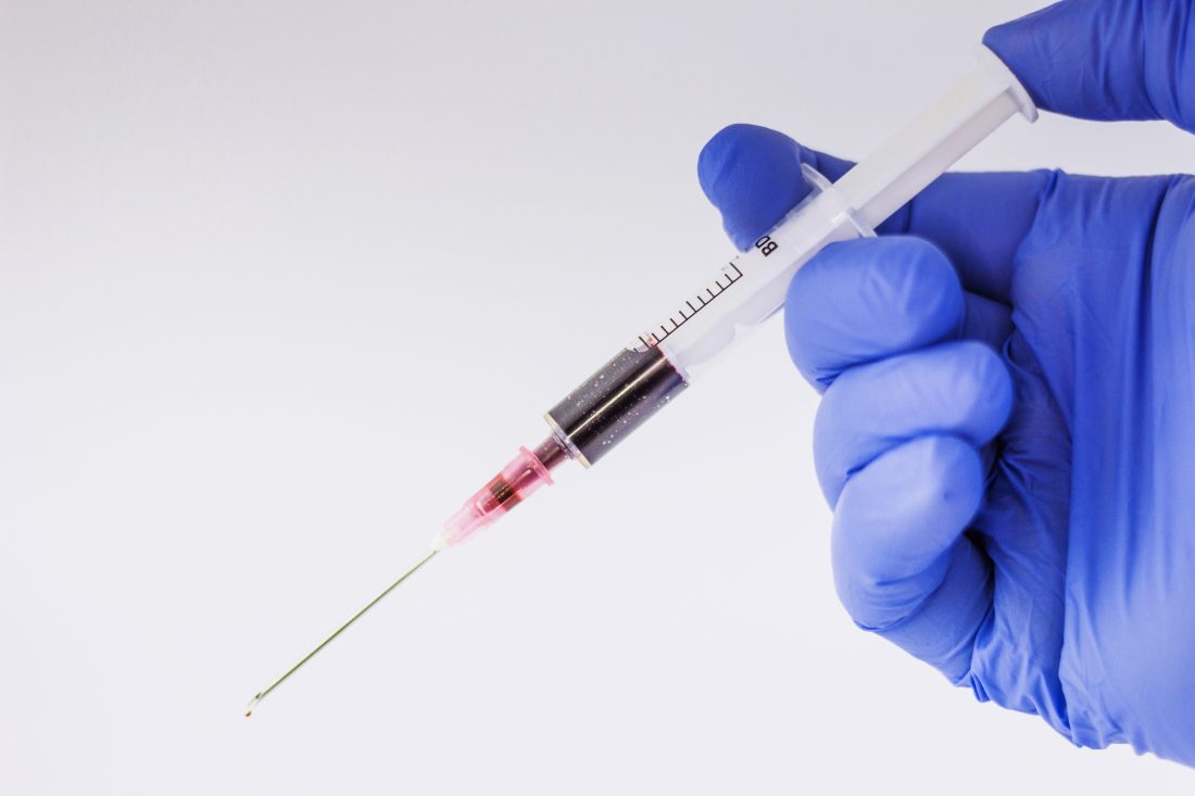 Free stock image of Syringe with Blood