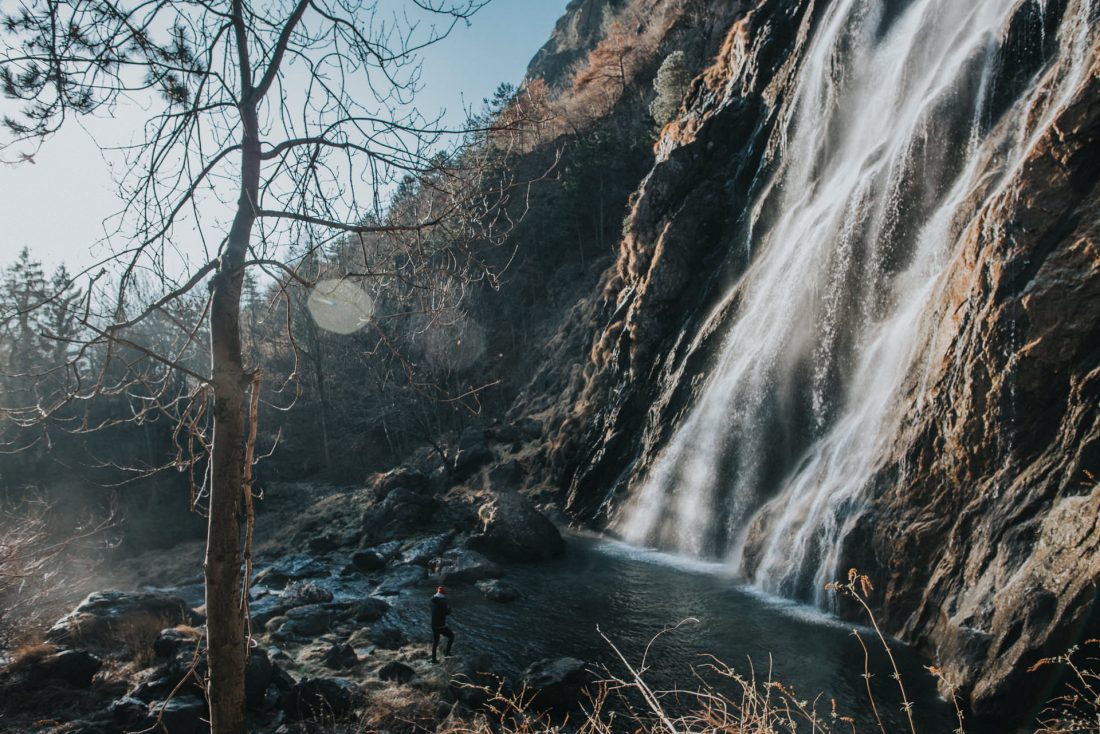 Free stock image of Gentle Waterfall in the Winter
