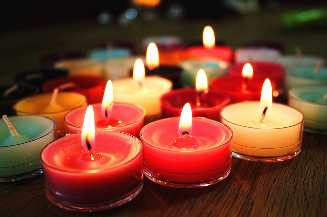 Free stock image of Xmas Candles
