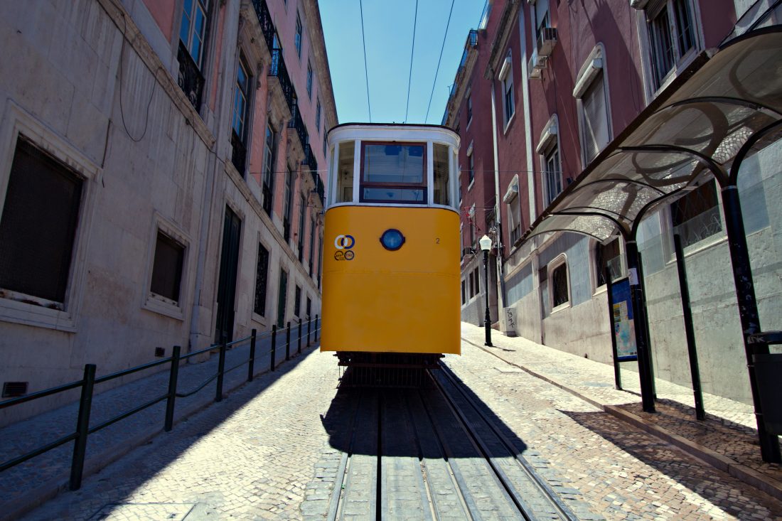 Free stock image of Yellow Tram, Lisbon