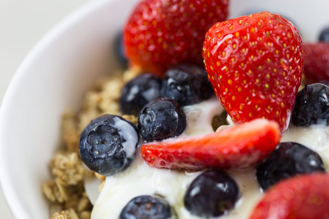 Free stock image of Yogurt & Fruit Granola