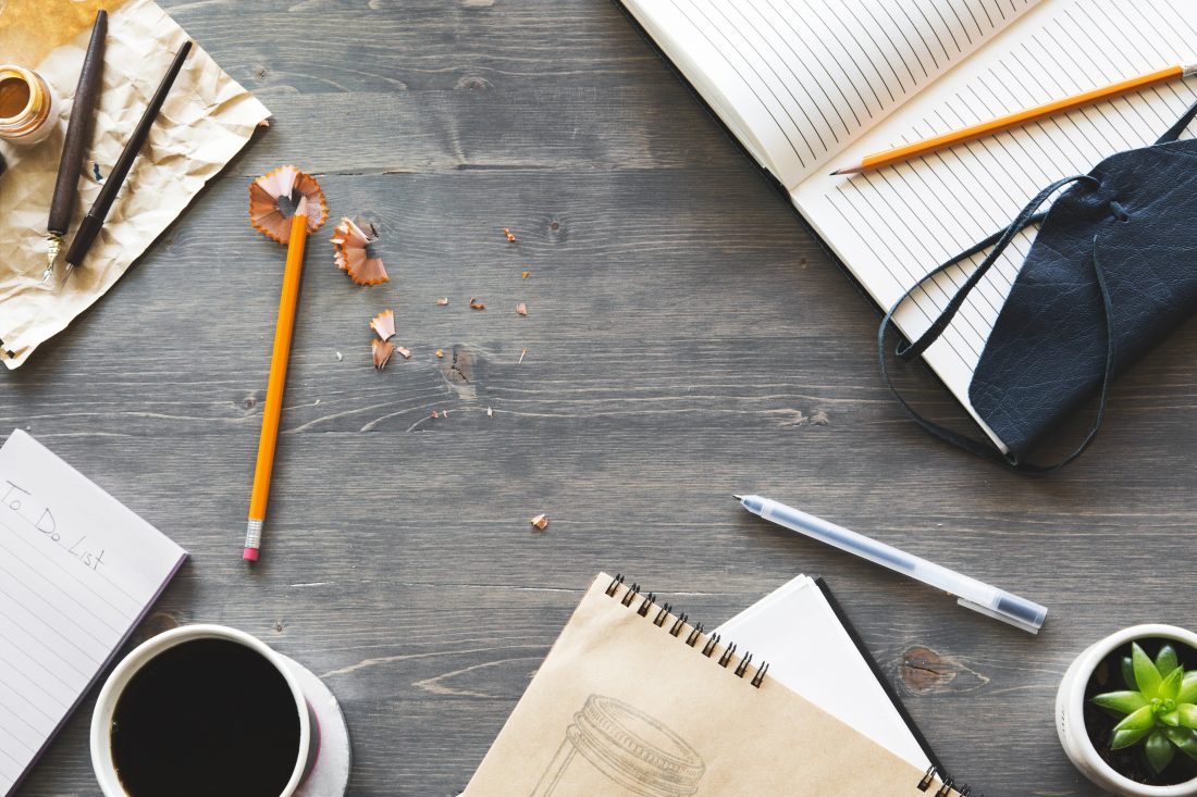 Free stock image of Writing Objects on Table