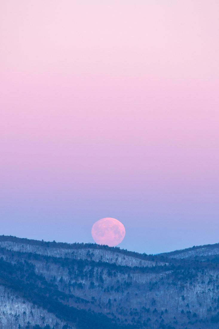 Free stock image of Rising Full Moon