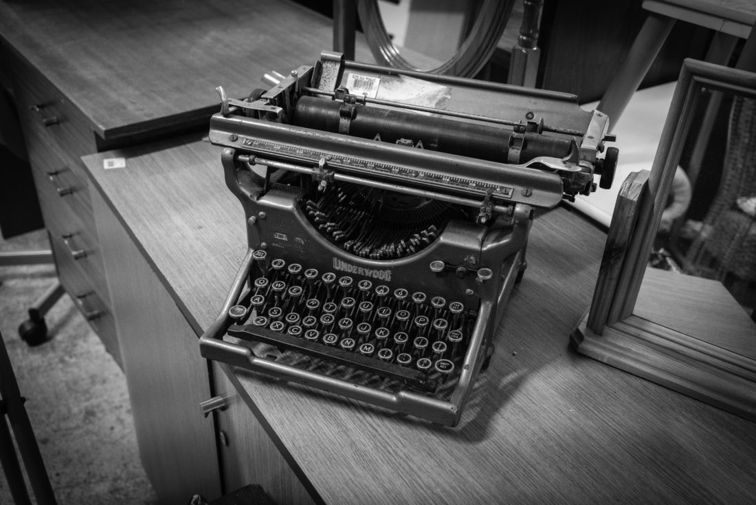 Free stock image of Vintage Typewriter