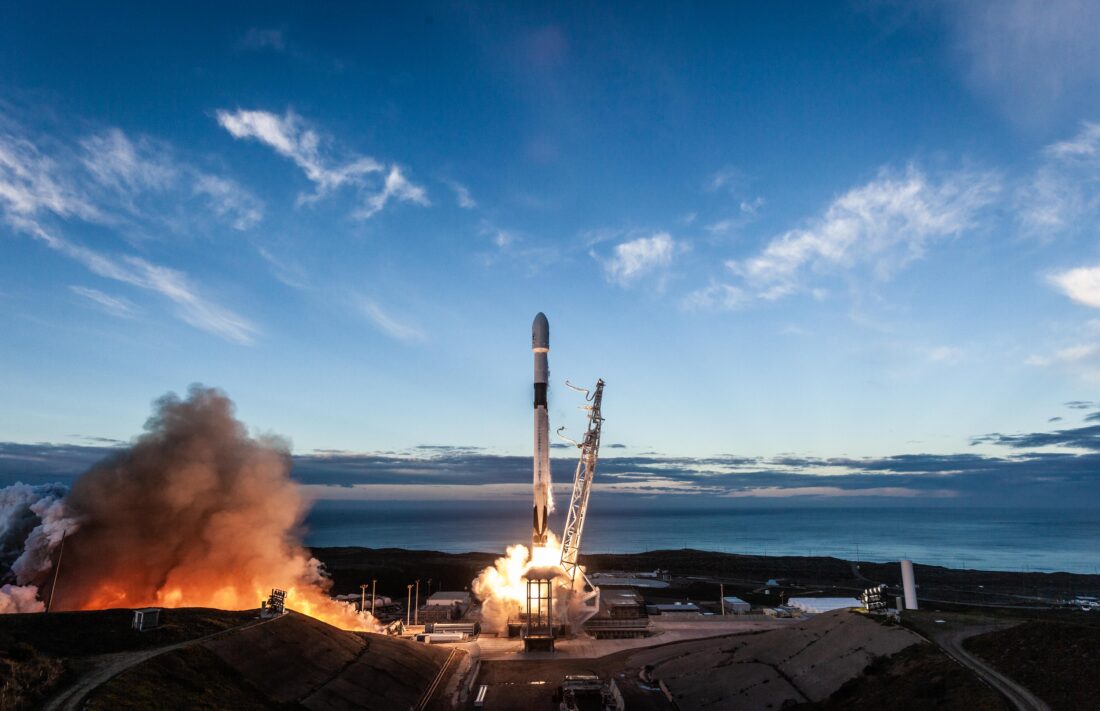 Free stock image of Rocket Launch Sky