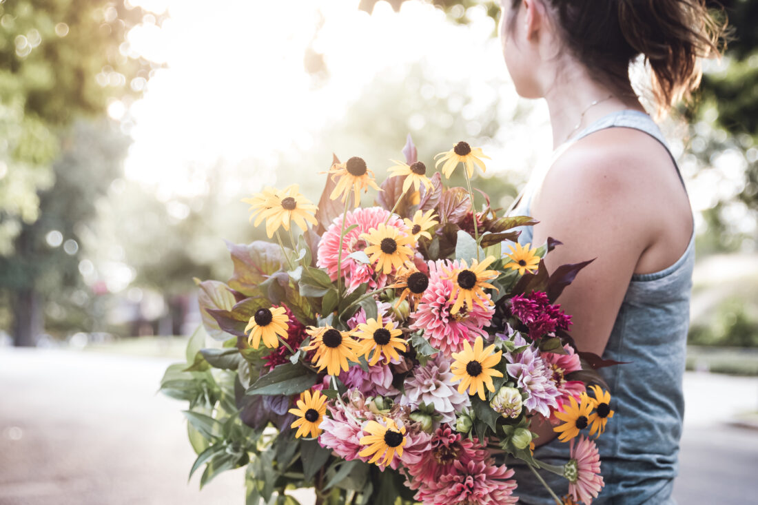 Free stock image of Woman Holding Bouquet