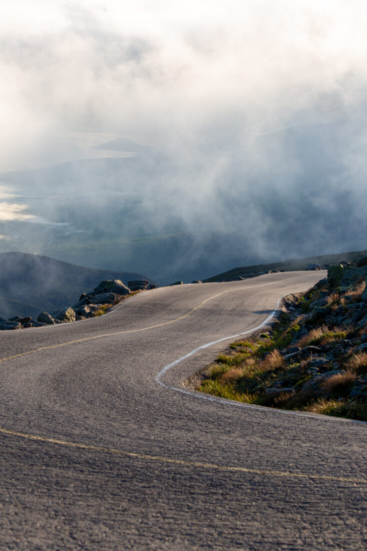 Free stock image of Misty Mountain Road