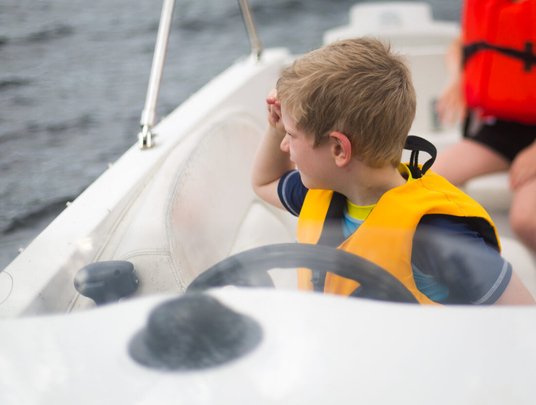 Free stock image of Child in Boat